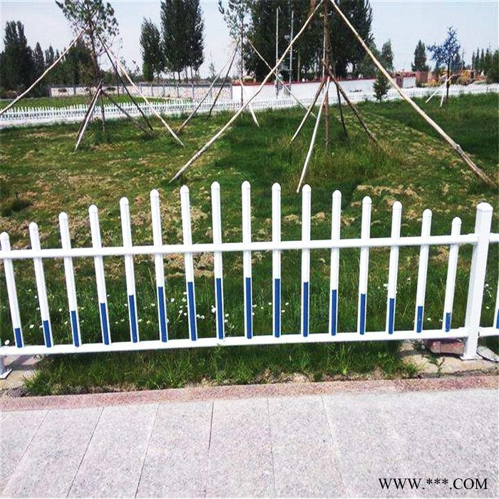 交通锌钢隔离栏杆 喷塑市政工艺栏杆 广告牌隔离栏杆出厂价批发图6