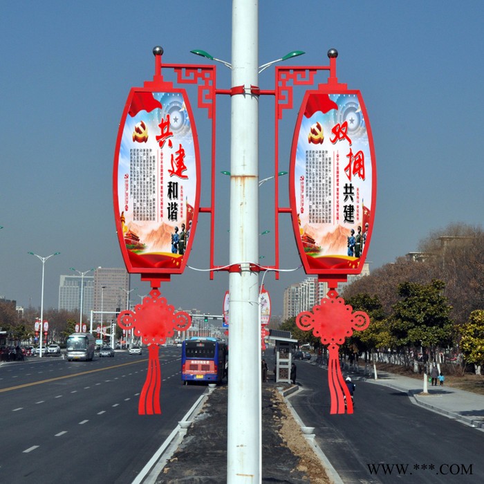 厂家定制灯杆灯箱广告牌道旗灯箱太阳能供电画面发乐图2