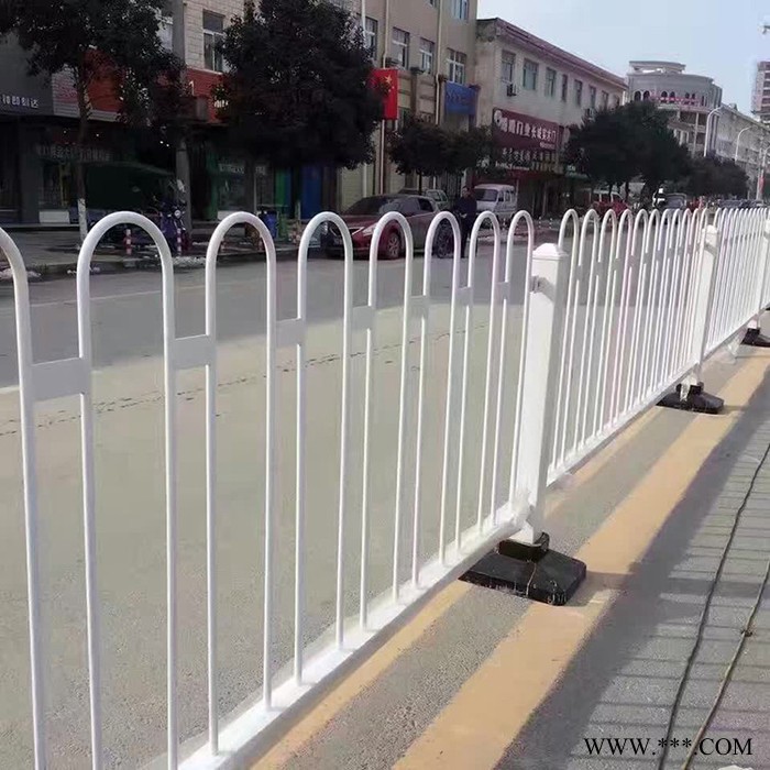 市政隔离护栏 广告牌市政护栏 京式交通护栏 一帆丝网 生产厂家图5