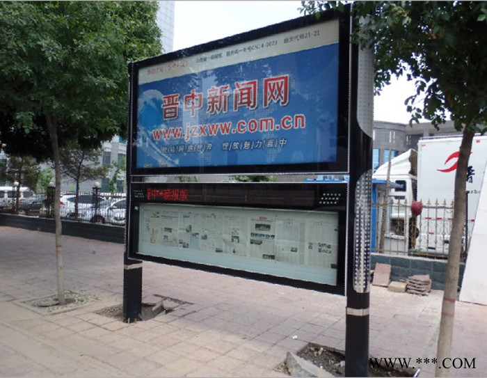 江苏飞通阅报栏滚动灯箱/户外防水滚动灯箱公示栏/广告牌灯箱