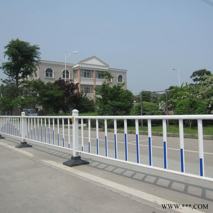 城市中心护栏  市政工程护栏  广告牌市政护栏图2