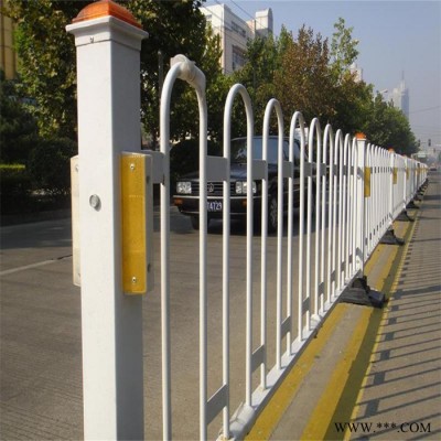 城市京式护栏 人车分离京式隔离栅 道路中间广告牌护栏 松雯护栏制品 品质保证