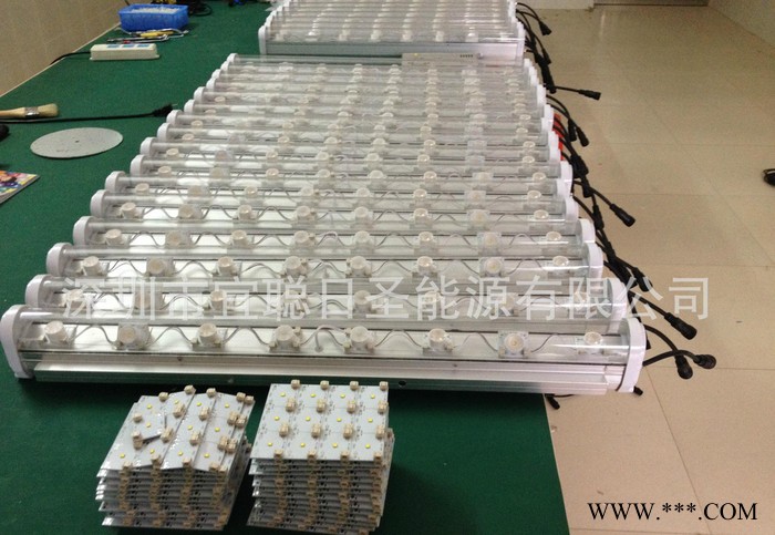 广告牌专用灯具照明 广告牌太阳能照明设备  LED广告灯具