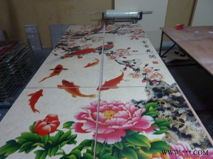 瓷砖电视背景墙 广告牌UV打印机龙润厂家图4
