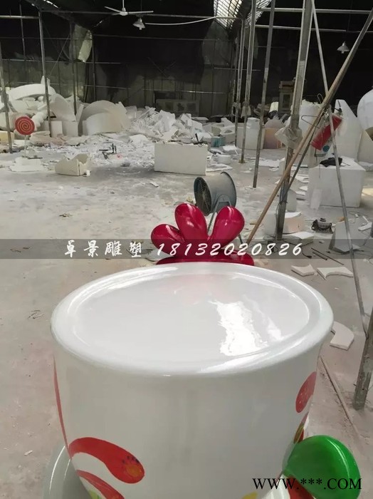 玻璃钢杯子，彩绘杯子雕塑图3