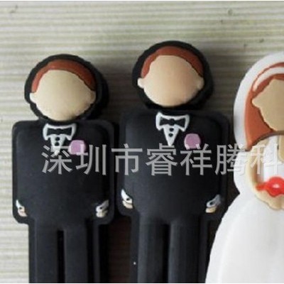 深圳U盘厂婚庆礼品U盘 赠品U盘 可爱卡通人U盘 U盘开模外壳