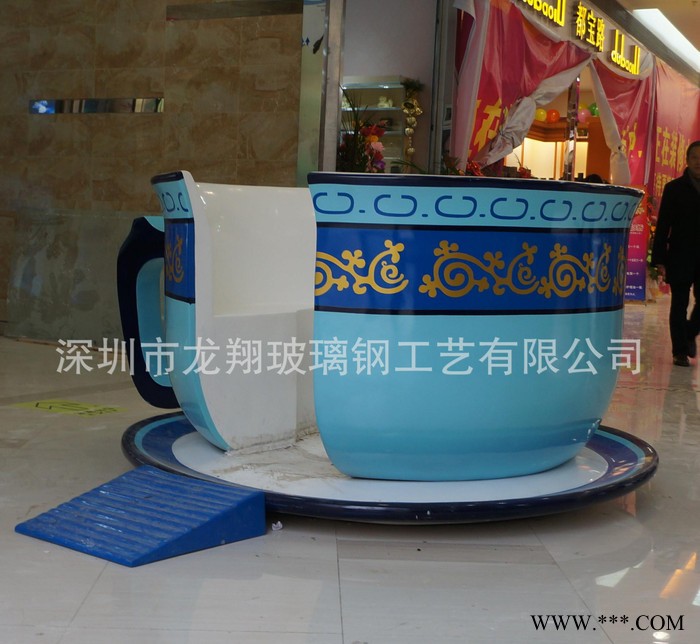 玻璃钢杯子形状休闲椅 现代卡座简约装饰品 休息椅图3