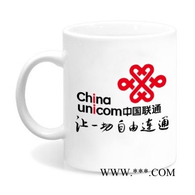 成都广告马克杯现场制作活动 杯子上印照片加工制作 人像杯影像杯制作 变色杯现场DIY活动制作 成都佳鑫达数码马克杯制作