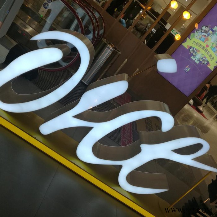 晶钰标识 落地发光字橱窗设计品牌logo招牌装置艺术图5