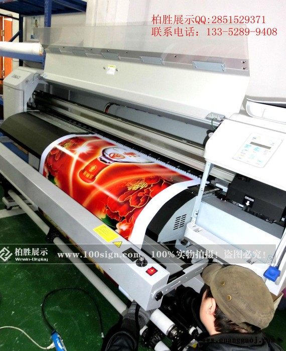 江西省 便宜型 防风型80*180铁门型展架 弹簧弯管挂画架图2