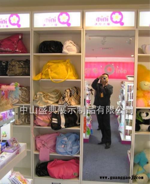 深圳品牌 服装店展架 中山不锈钢架 服装店网架 女装店展示架图2