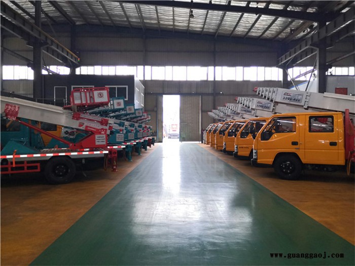 南昌市湖北程力30米云梯车首付10万可提车_28米上料卸料云梯车图4