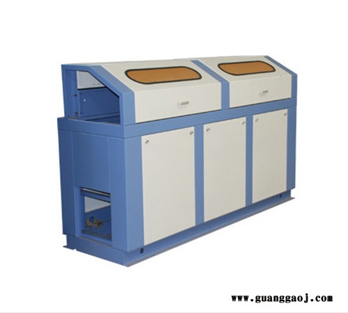 机柜   浪涌保护器 广告箱 视频处理器机盒 光伏太阳能箱图2