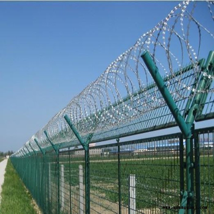 朋英 ** 机场隔离网 机场临路边隔离网护栏 机场安全防护隔离网图3