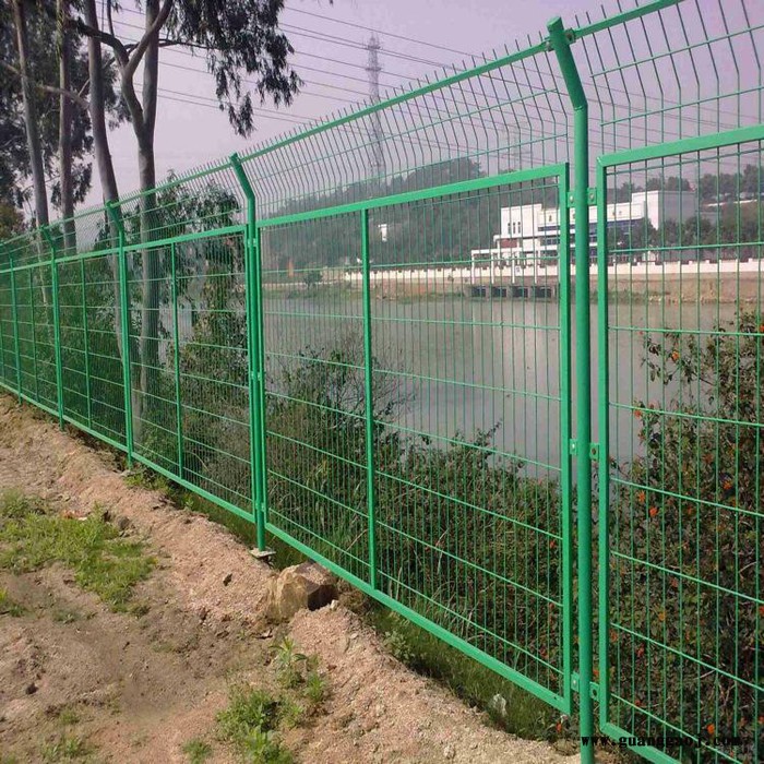 朋英 公路建筑隔离网 不锈钢安全隔离网 交通设施隔离网 ** 贵州图3