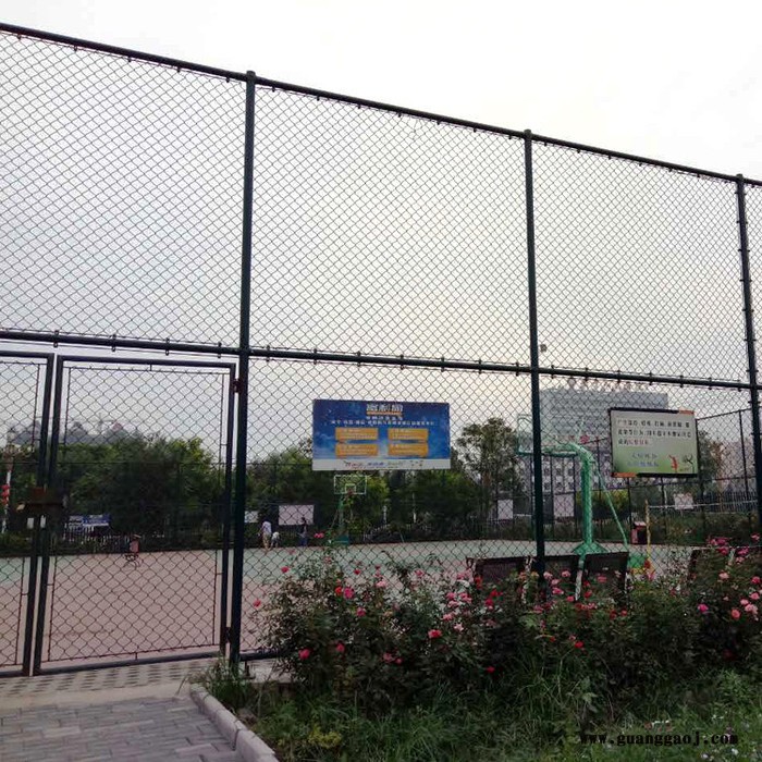 振鼎 运动场隔离网 菱形孔喷塑运动场隔离网 防撞运动场隔离网 ** 甘肃图5