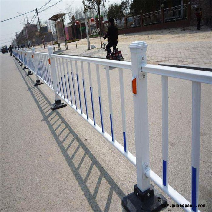 振鼎中央隔离栏 公路防撞隔离栏 喷塑耐用市政隔离栏  ** 内蒙古图6