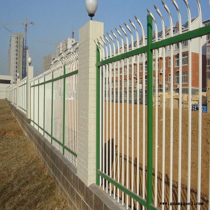 振鼎 热镀锌小区隔离栏 小区围墙隔离栏 耐候实用小区隔离栏 ** 山东图7