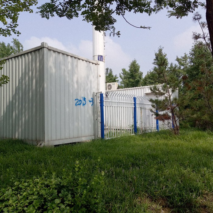 振鼎 热镀锌小区隔离栏 小区围墙隔离栏 耐候实用小区隔离栏 ** 山东图3