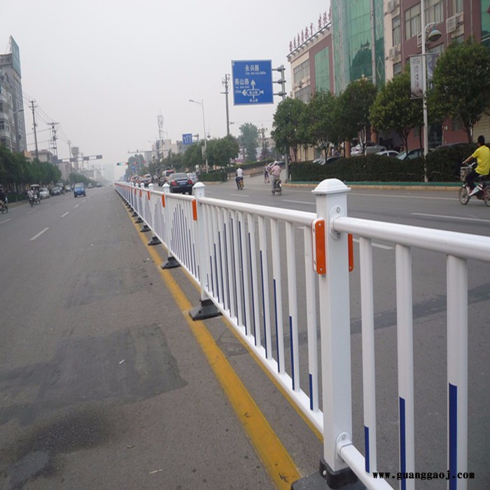 朋英 供应 交通防护栏 市政园林隔离栏 道路安全隔离栏图4
