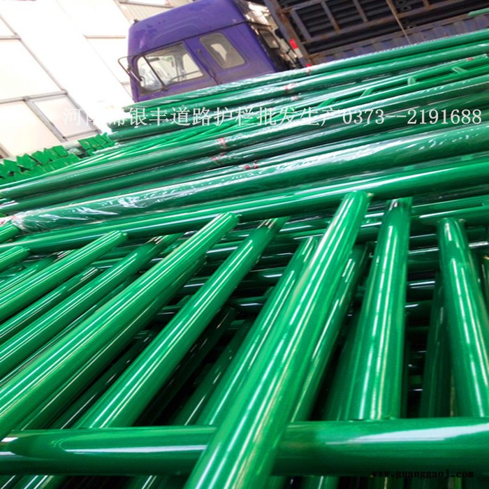 河南新乡厂家加工公路隔离栏多种规格产品定制三门峡道路隔离栏图8
