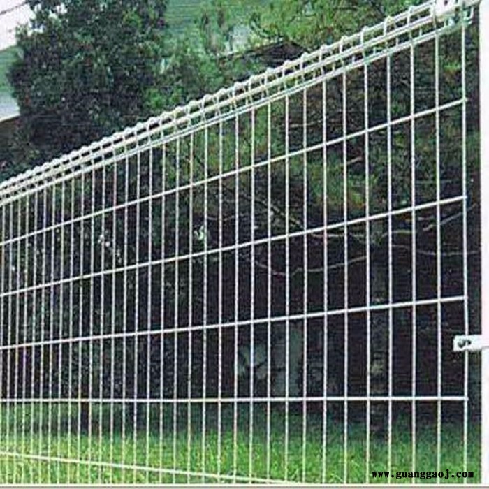 朋英 厂家供应 庭院安全防护栏 耐候实用双圈护栏网 防腐蚀公路隔离栏图4