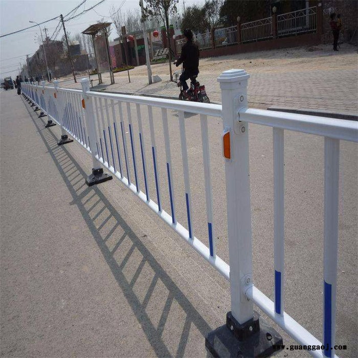 朋英 交通道路中央隔离栏 市政防护栏厂家图3