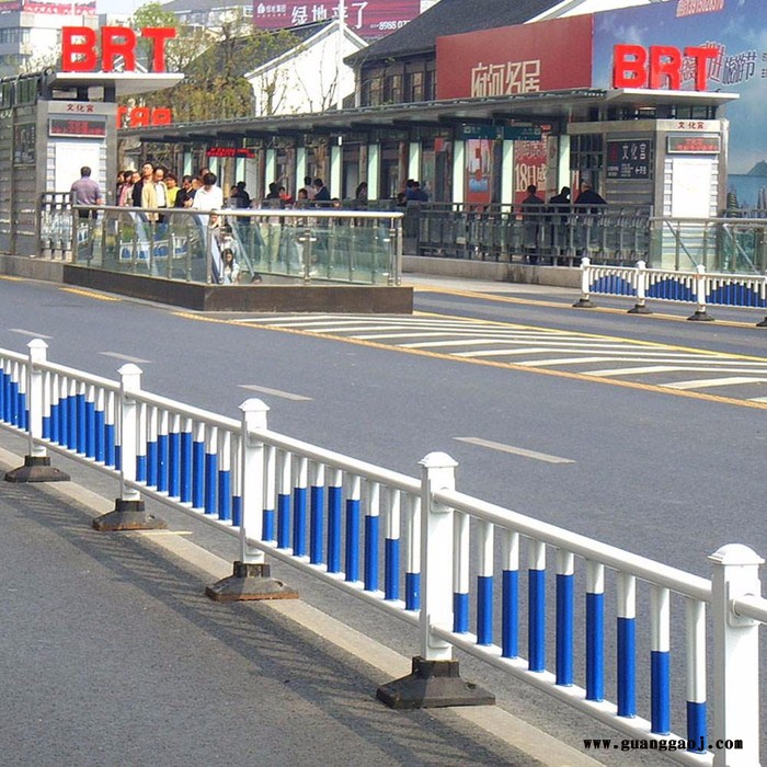 朋英 交通道路中央隔离栏 市政防护栏厂家图4