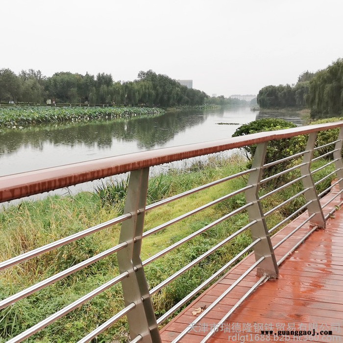 景观安全护栏 河道护栏 护栏隔离栏 工程预算 天津瑞德隆图2