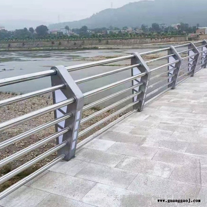 LED灯护栏 道路护栏 护栏隔离栏 来图加工定制 天津瑞德隆图2