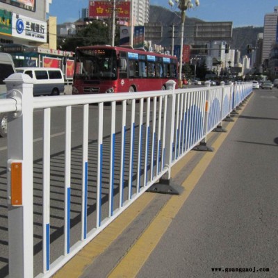 市政交通道路隔离栏 马路中间护栏 人行道隔离护栏