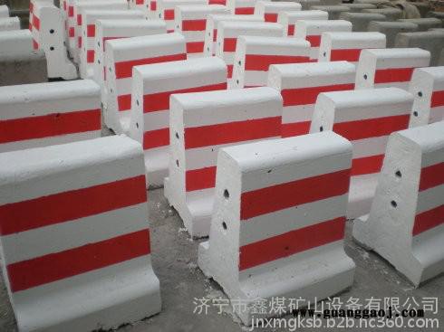 隔离墩，隔离墩**，隔离墩质量保证图1
