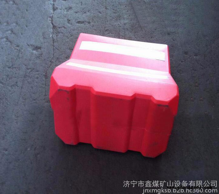 吹塑隔离墩 120*350*560*560新款吹塑隔离墩 **图4