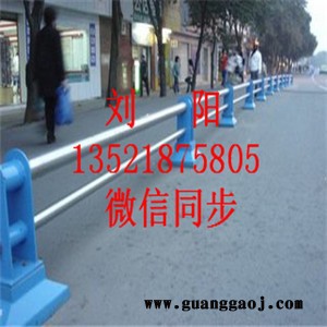 顺安联盾交通设施隔离墩介绍    交通设施隔离墩价格图5