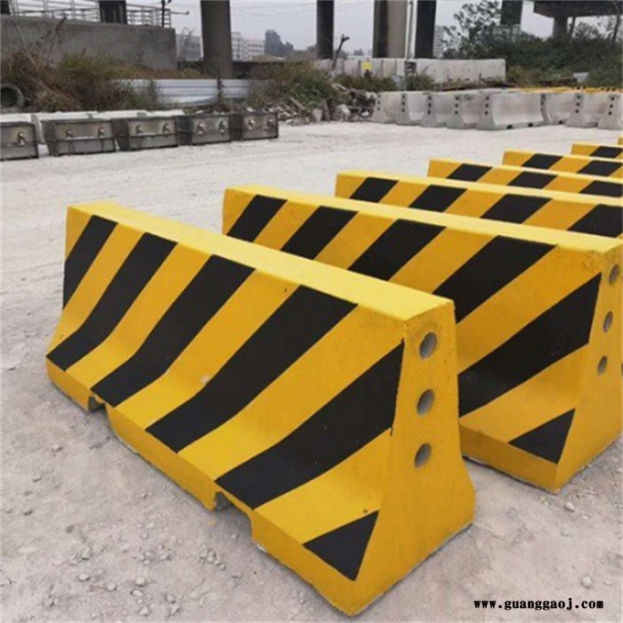 天恒博达 隔离墩混凝土水泥墩 小区停车场混凝土道路路障  工地安全防撞墩图4