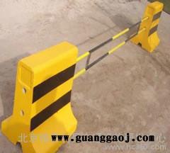 低价供应停车场 公路水泥红白黄黑隔离墩 防护墩 防撞墩 路障图2