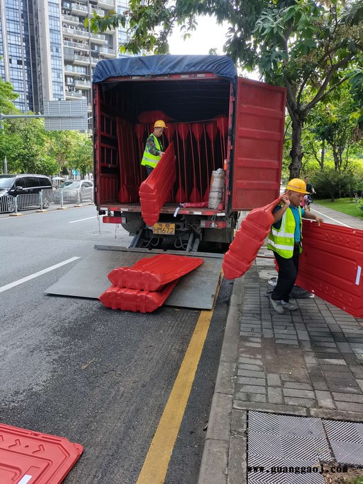 深圳龙岗区交通塑料水马 隔离墩 高速公路水马 防撞栏图3