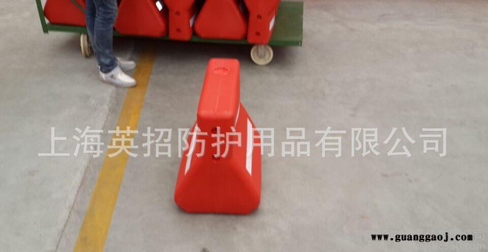 【热卖】注水隔离墩 吹塑隔离墩 PE塑料小水马 防撞墩 交通图2