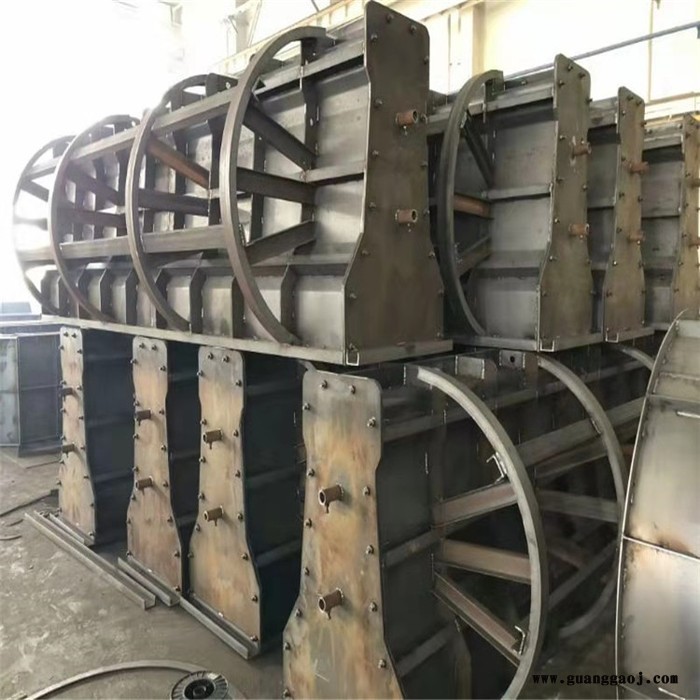 鑫译德模具厂家供应隔离墩模具，防撞墙模板，挡土墙模具，各种型号路沿石/盖板/护坡模具生产,欢迎新老客户来电咨询图8