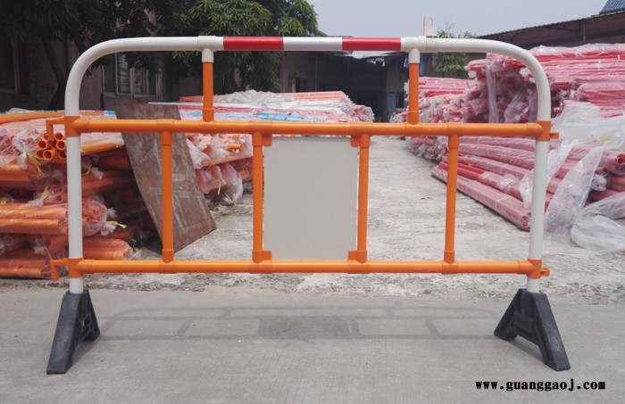 供应**铁马 隔离栏 道路隔离栏 防护栏 道路交通设施 塑料护栏图4