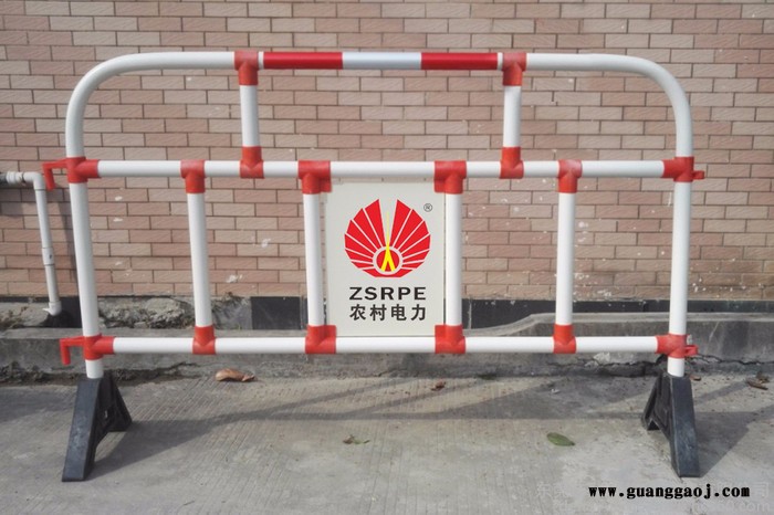 供应**铁马 隔离栏 道路隔离栏 防护栏 道路交通设施 塑料护栏图3