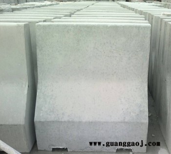 济宁盛世达水泥隔离墩_防撞墩交通设施优选品牌图2