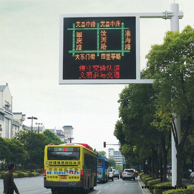 厂家直供交通标志牌 城市道路交通信号指示牌 道路标志杆 F型标志牌杆标志杆 悬臂式标志杆 规格种类多 可定制图3