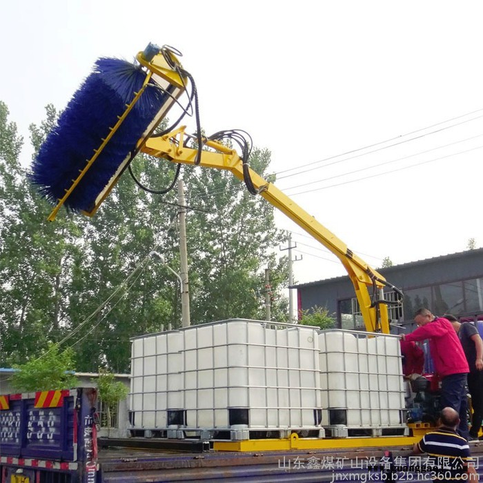 公路标志牌清洗车厂家公路标志牌清洗车价格公路标志牌清洗车销售图4