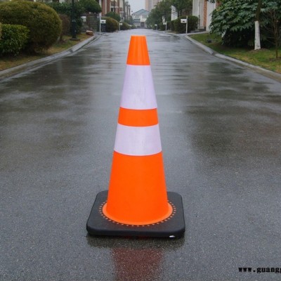 伟豪  橡胶反光锥雪糕筒 安全警示圆锥交通路障现货供应 橡胶反光锥雪糕筒  路锥厂家