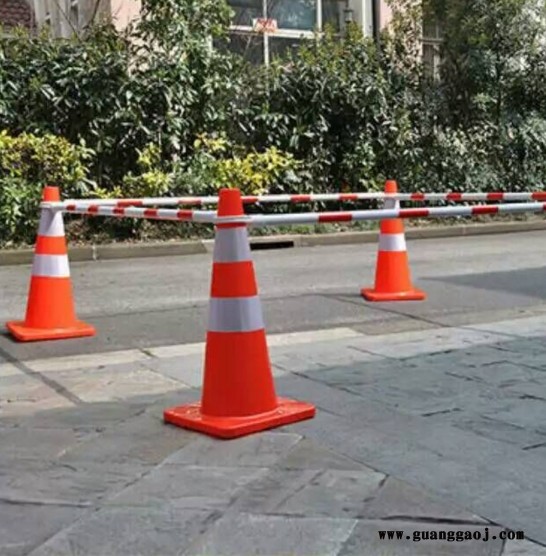 山东淄博 冀航JH-2008 抗老化 耐压 耐用 耐摔 清白 安全反光锥形路锥图3