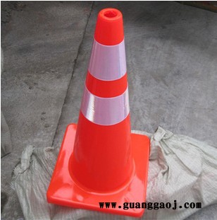 山东淄博 冀航JH-2008 抗老化 耐压 耐用 耐摔 清白 安全反光锥形路锥图5