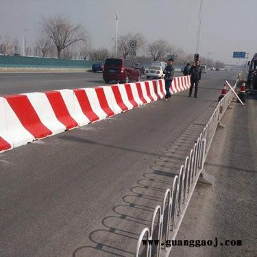 2米水泥墩 混凝土隔离墩 黑黄红白道路水泥防撞墩 高速公路防撞块  桥梁水泥隔离墩 厂家现货直销 价格优惠图4