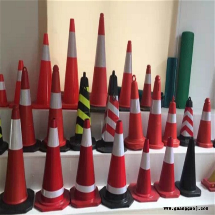 天恒博达车库门口路锥 停车场硅胶路锥 三色路锥图3