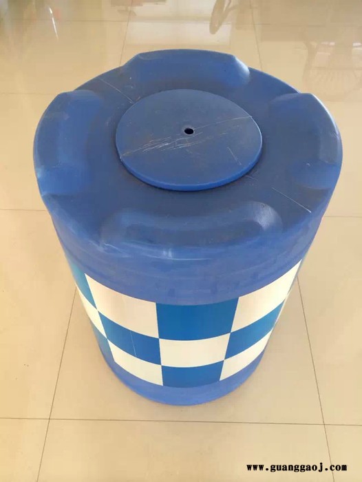 600*800mm蓝色晶彩格 塑料防撞桶 **防撞桶 滚塑圆形防撞桶 道路分流桶图3